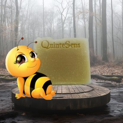 Honey &amp; Beeswax soap: protective and softening properties
